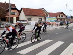 54522815_333128737328284_2131911273405743104_n