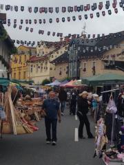 Pestra in bogata 26. Kresna noč