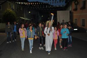 Pestra in bogata 26. Kresna noč