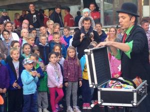 Pestra in bogata 26. Kresna noč