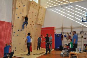 Športni dan privabil mlado in staro